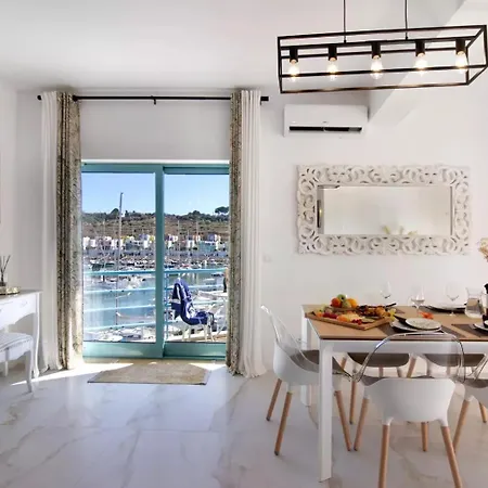 W Marina By Sunnyway البوفيرا