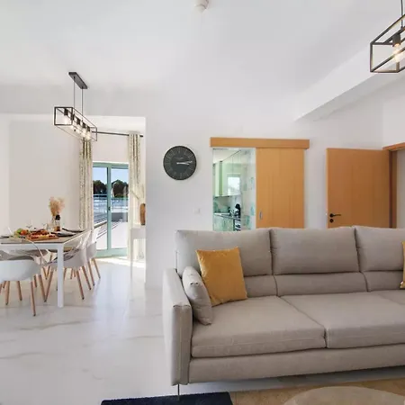 W Marina By Sunnyway